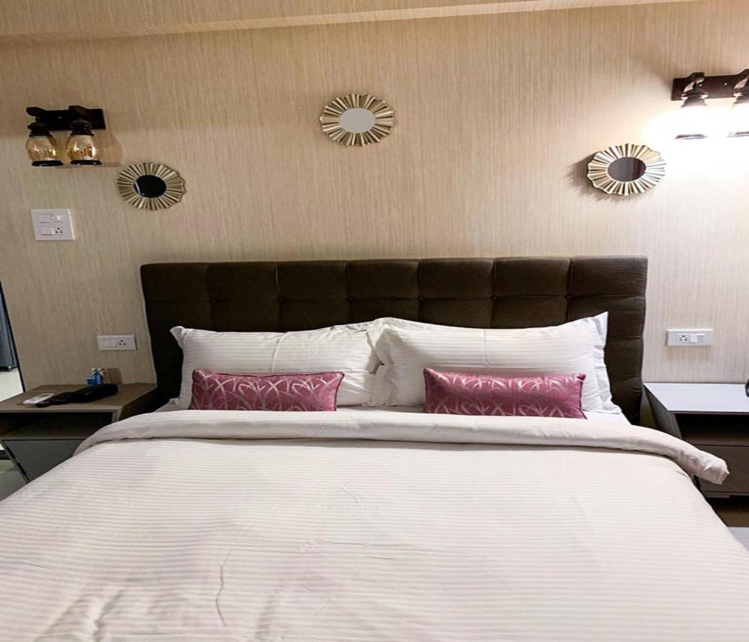 Span Suites & Villa Morjim Ngoại thất bức ảnh